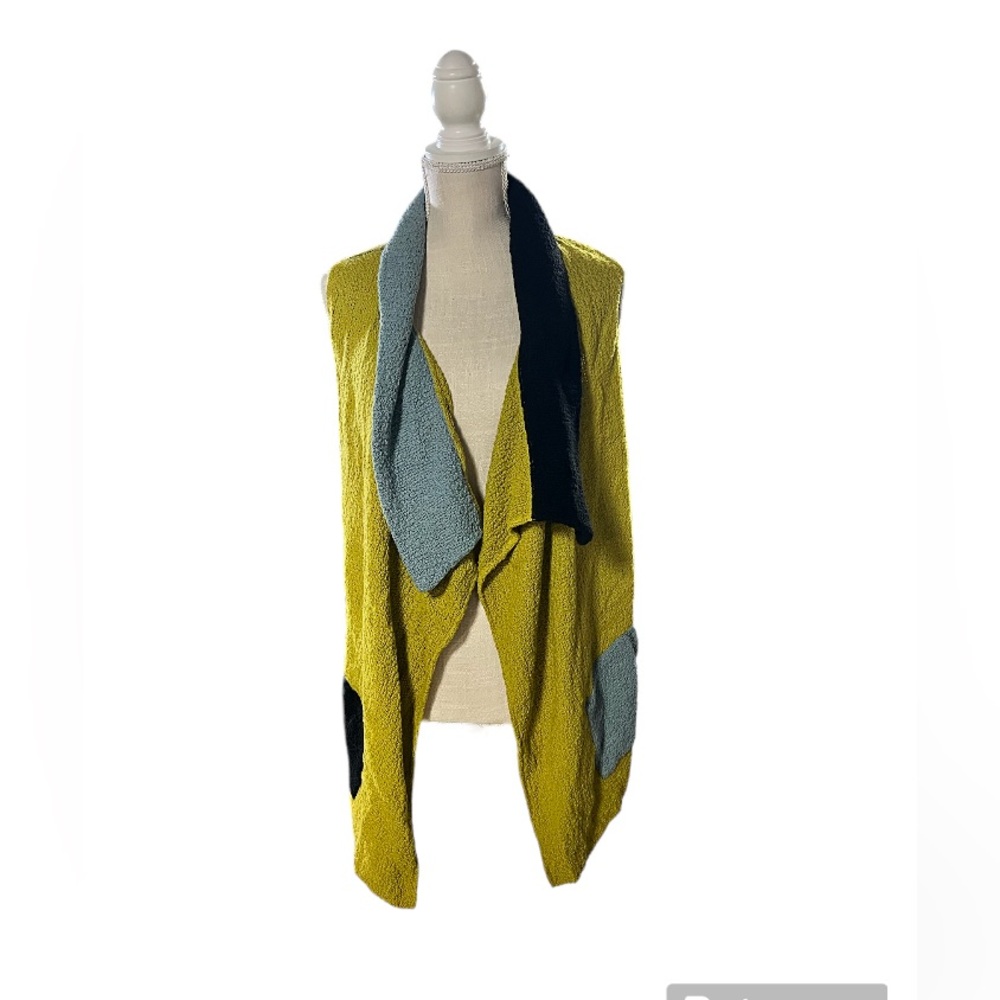 Margaret‎ Winters sweater